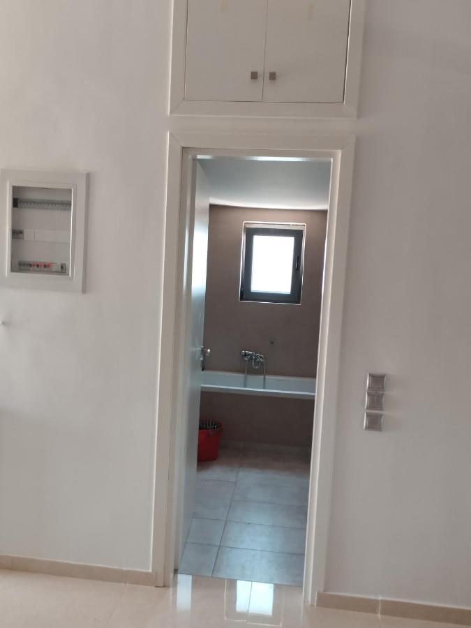 Apartamento Coastal Garden Getaway Vári Exterior foto