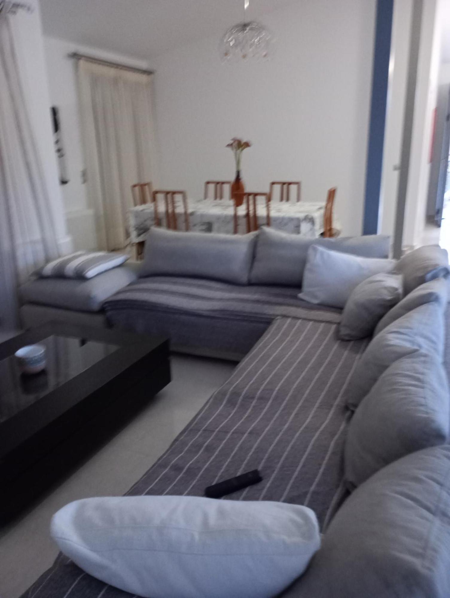 Apartamento Coastal Garden Getaway Vári Exterior foto