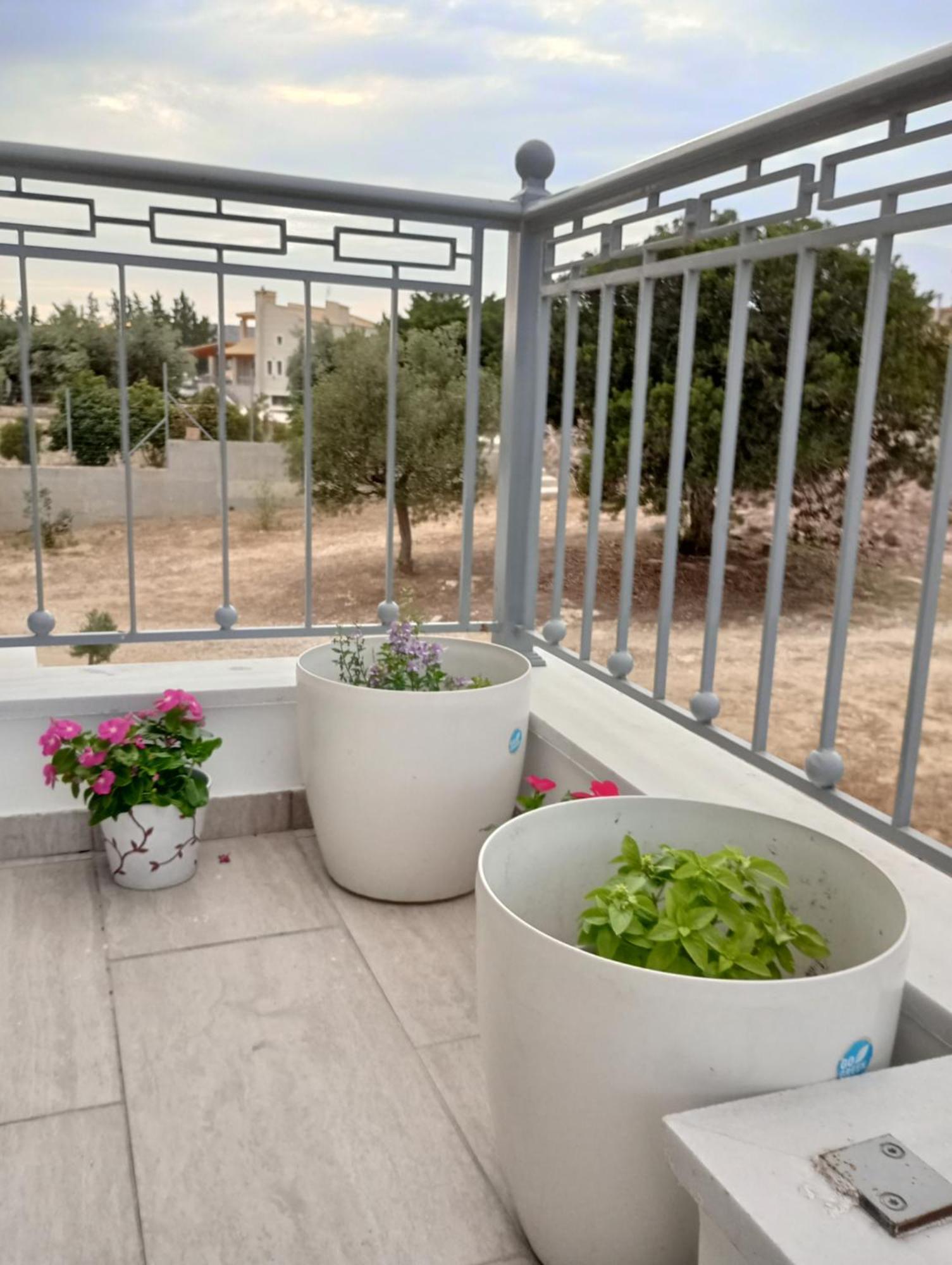 Apartamento Coastal Garden Getaway Vári Exterior foto
